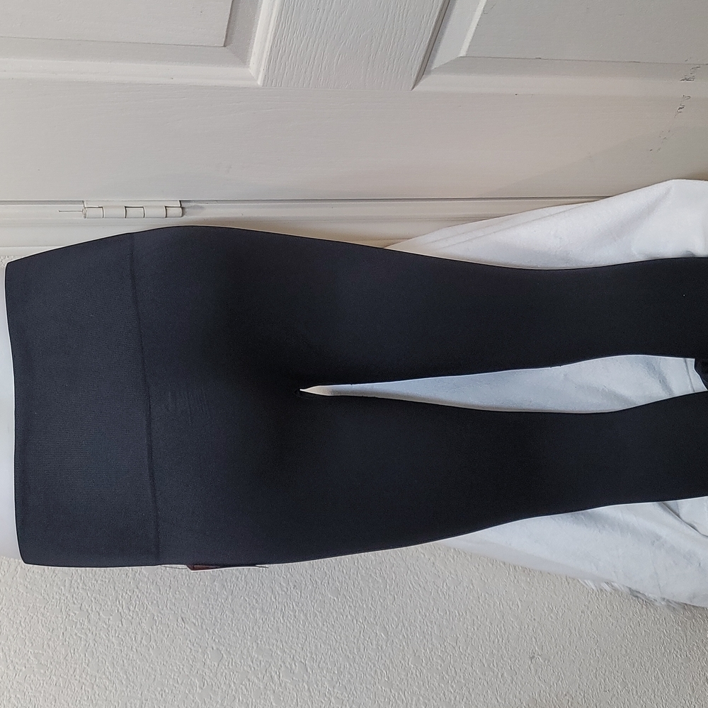 Puma Seamless Black Leggings - Picture 4 of 9